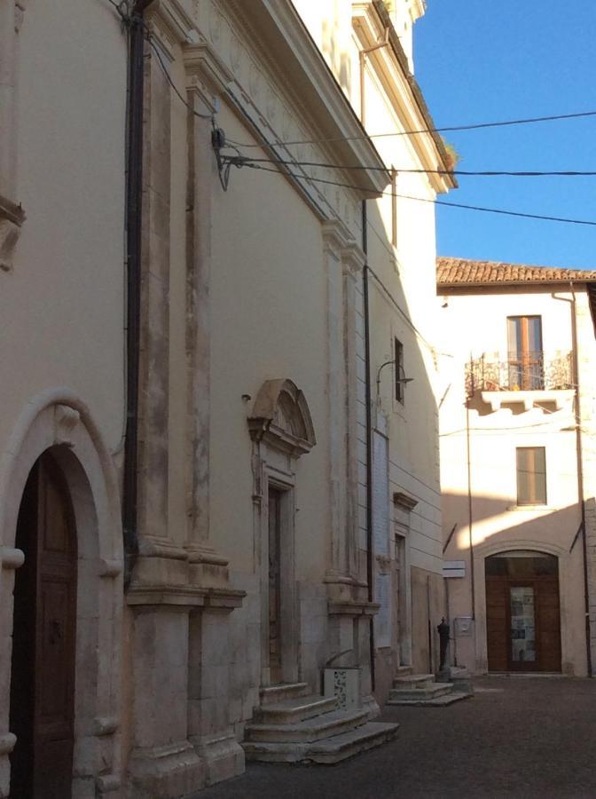 Da Sciuri Case Vacanza Barisciano Exterior foto