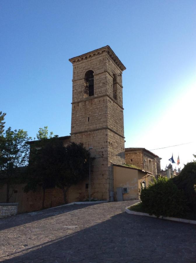 Da Sciuri Case Vacanza Barisciano Exterior foto