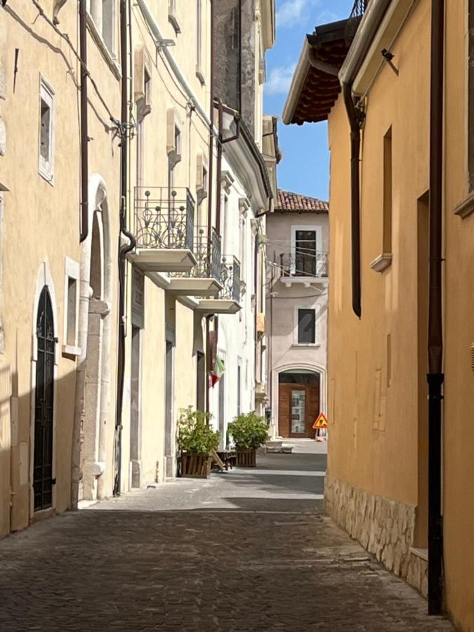 Da Sciuri Case Vacanza Barisciano Exterior foto
